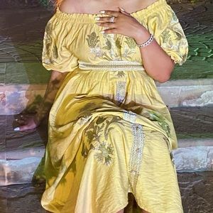 COPY - Yellow Saudi Arabian Dress - Authentic